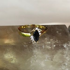 Black and clear rhinestone gemstone gold plated fun ring